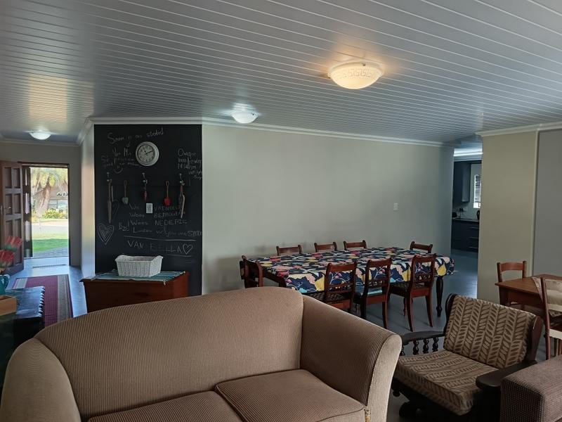 4 Bedroom Property for Sale in Hartenbos Heuwels Western Cape